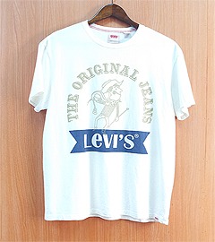 LEVIS  리바이스 프린팅 티셔츠~남자 M사이즈. 우먼 프리사이즈~!